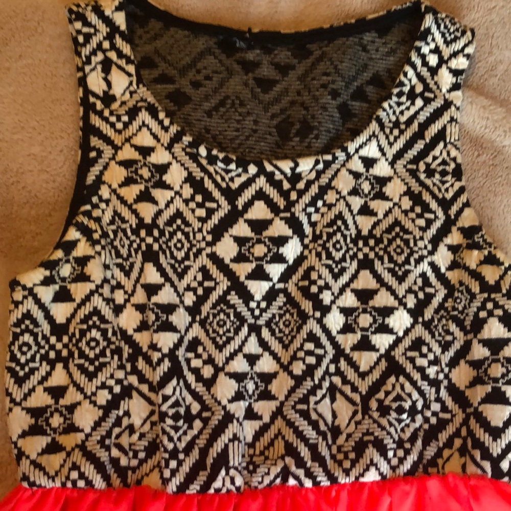 Aztec dress - Picture 2 of 7
